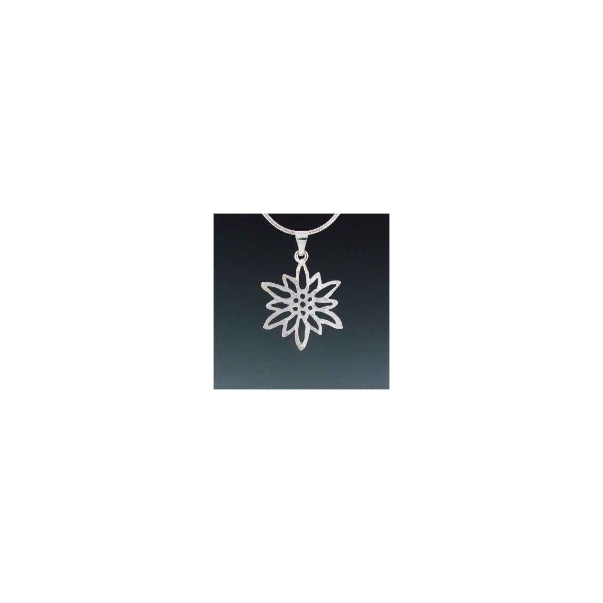 Edelweiss Necklace - Small frosted flower