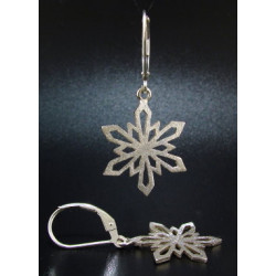 F114 - Medium Snowflake Earrings