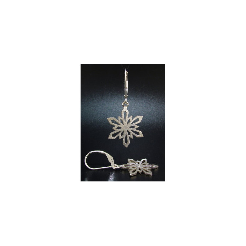 F114 - Medium Snowflake Earrings