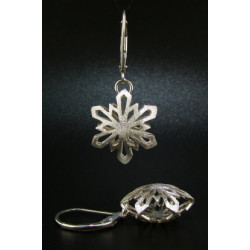 F114 - Medium Puffed Snowflake Earrings