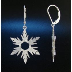 F135 - Medium Snowflake Earrings