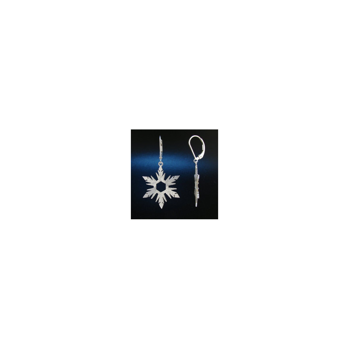 F135 - Medium Snowflake Earrings