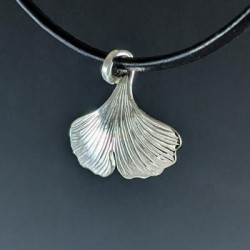 Medium Ginkgo Leaf Pendant