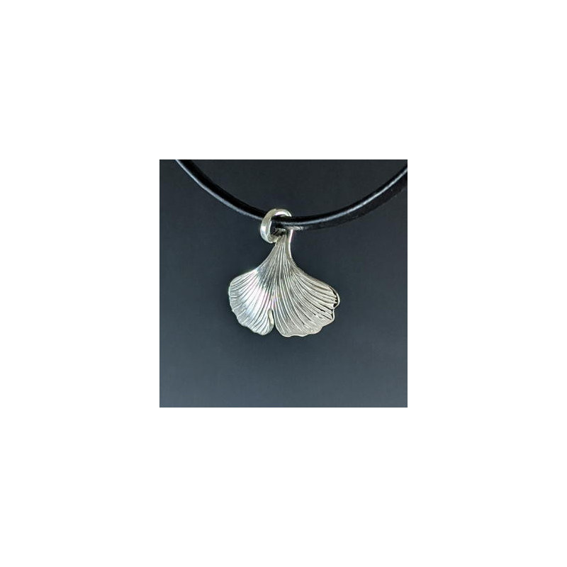 Medium Ginkgo Leaf Pendant