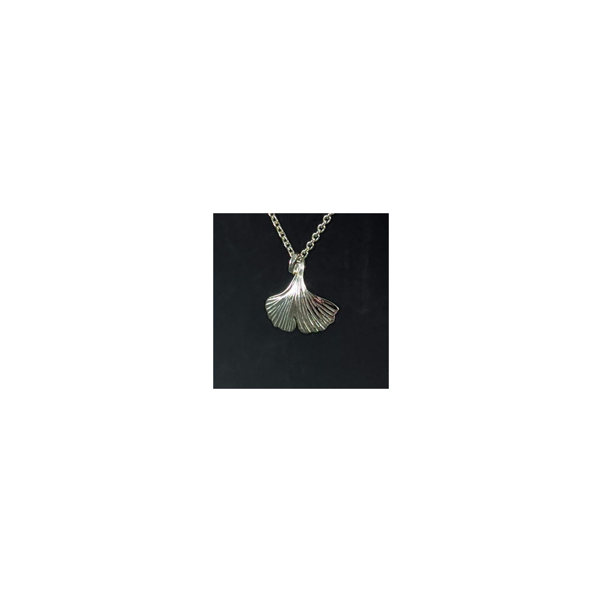 Small Ginkgo Leaf Pendant