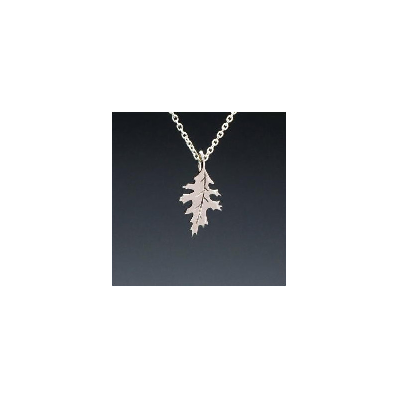Small English Oak Leaf Pendant