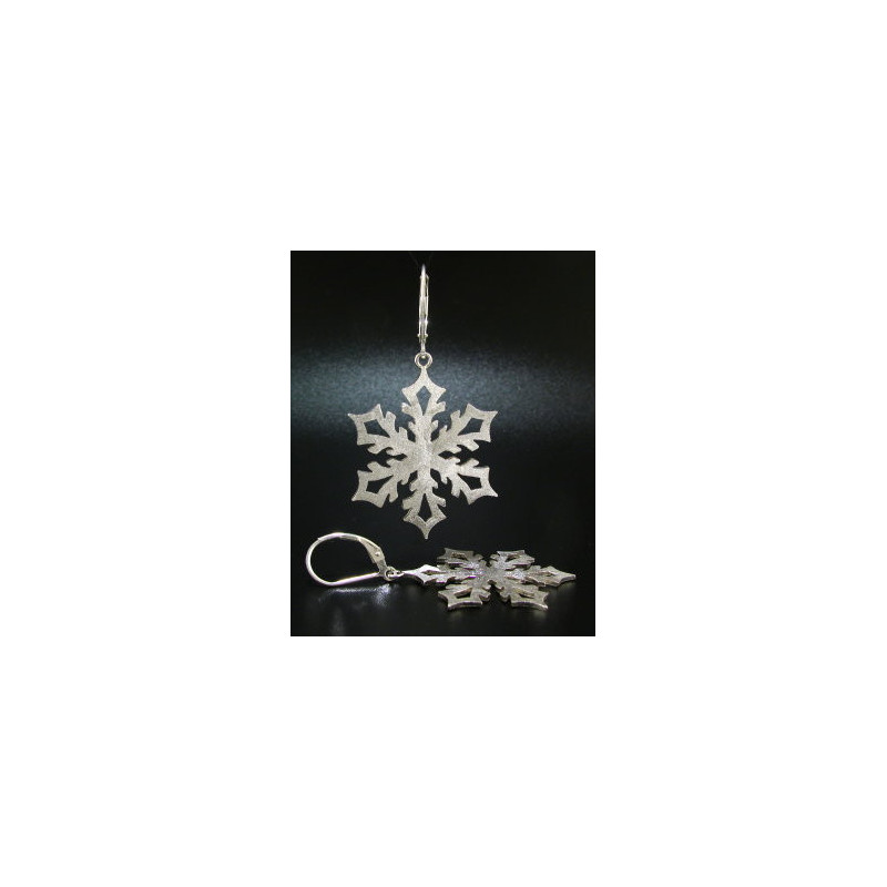 F130 - Medium Snowflake Earrings